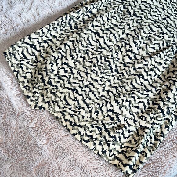 Gerard Darel Sleeveless Partial-Button Front Abstract Print Dress Size: US 10 - Picture 11 of 16